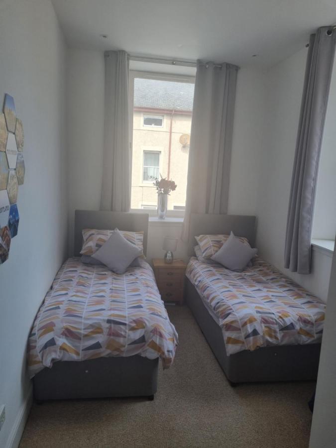 אינברנס Stunning Spacious Apartment On River Ness מראה חיצוני תמונה