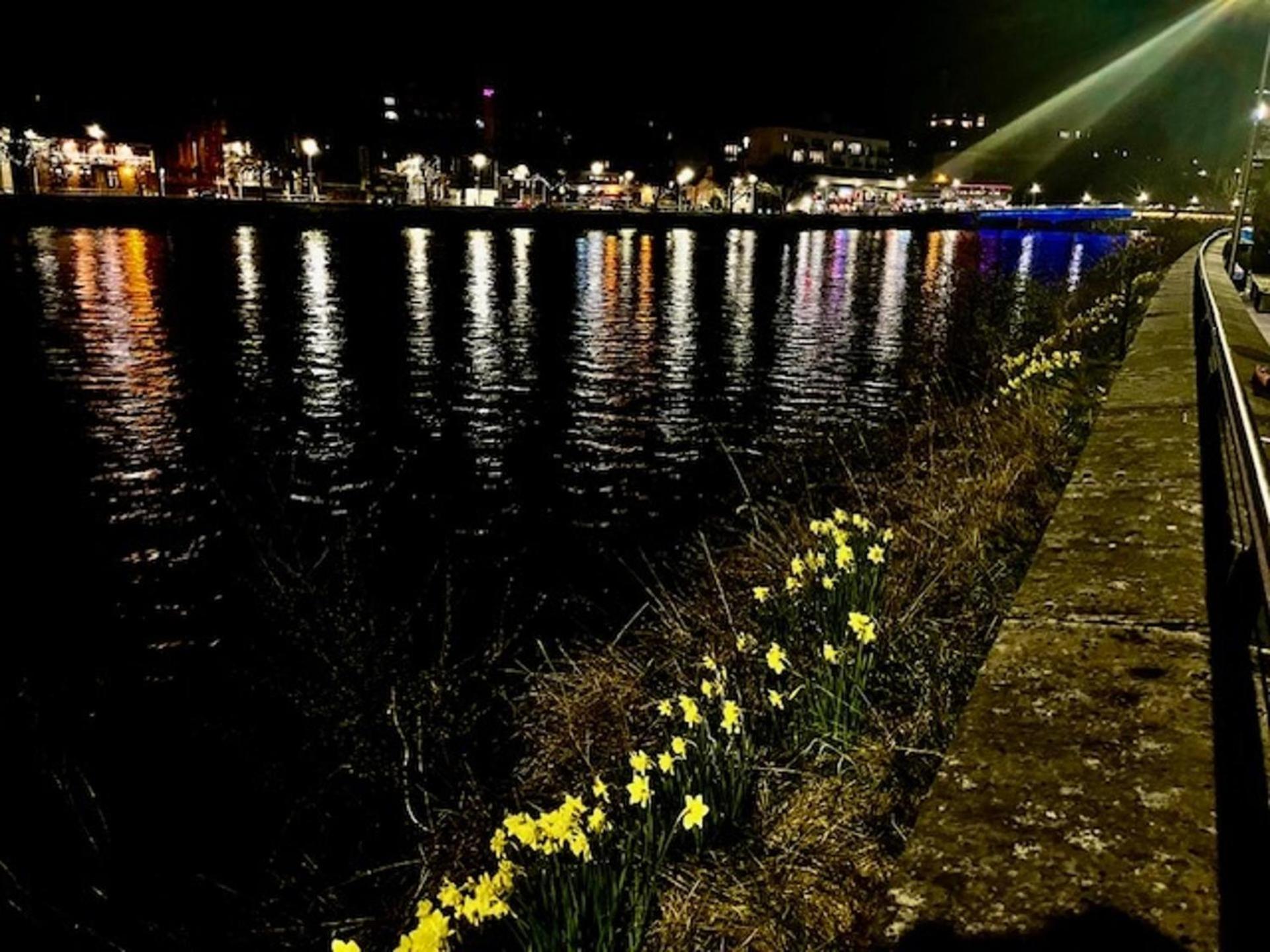 אינברנס Stunning Spacious Apartment On River Ness מראה חיצוני תמונה